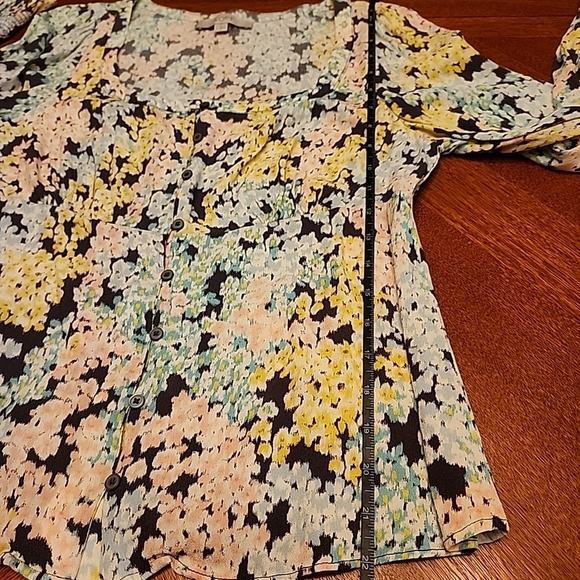 LOFT Womens Top Medium Floral Blouse Medium Pastel Long Sleeve Casual Preppy A1 - Picture 5 of 8